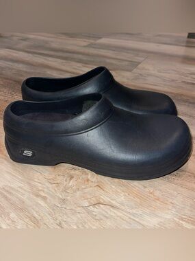 Women’s Sketchers 76381 Oswald Clara Black Slip Resistant SZ 10 Black Work Shoe